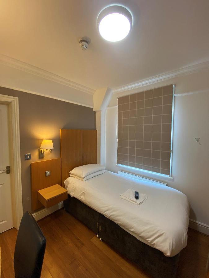 Hotel Buckingham 3*